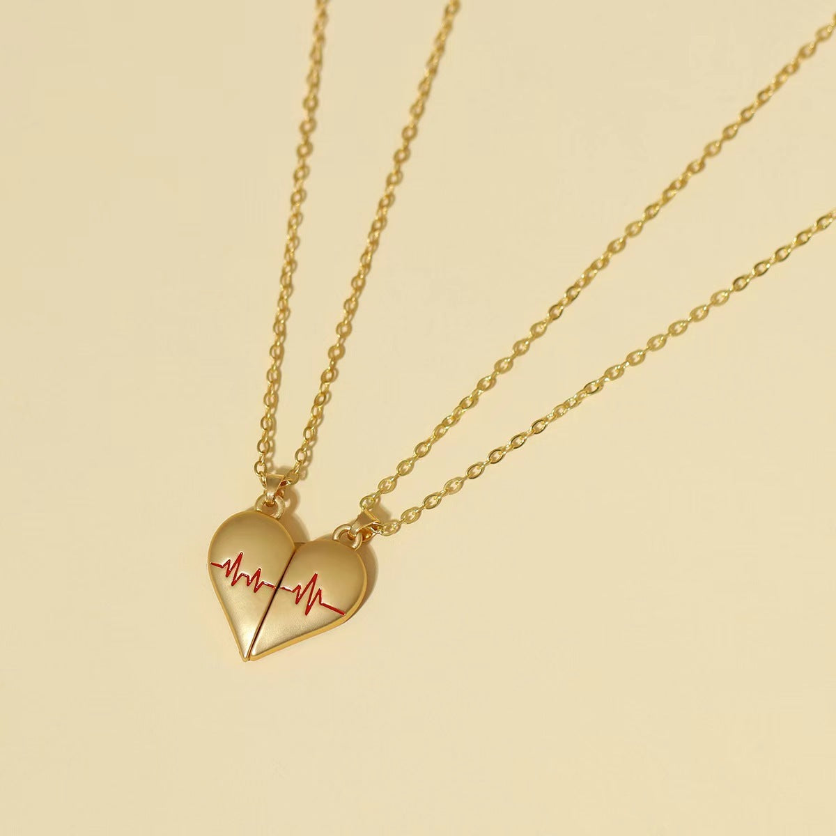 Heartbeat Magnetic Love Necklace